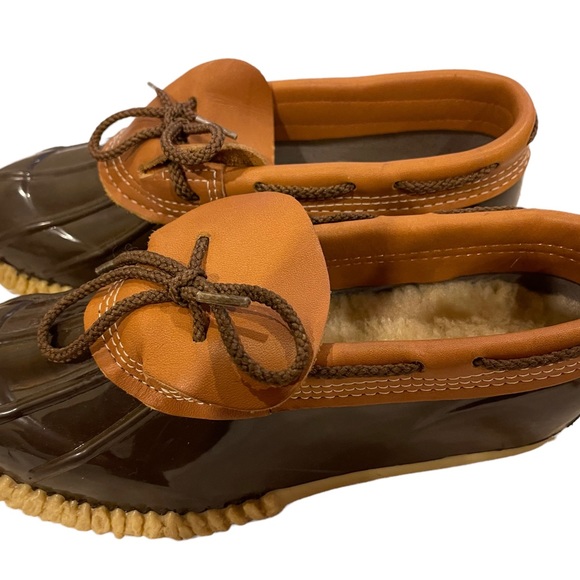 WOMEN’S BROWN & TAN WATERPROOF DUCK SHOES FOR RAIN. SNOW AND SLUSH, SIZE 8 - Picture 6 of 6